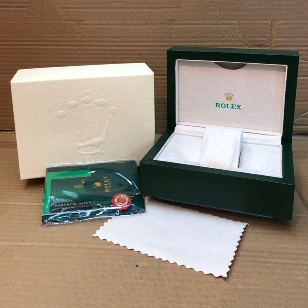 Rolex Submariner Quartz Silver Green Metal Watch
