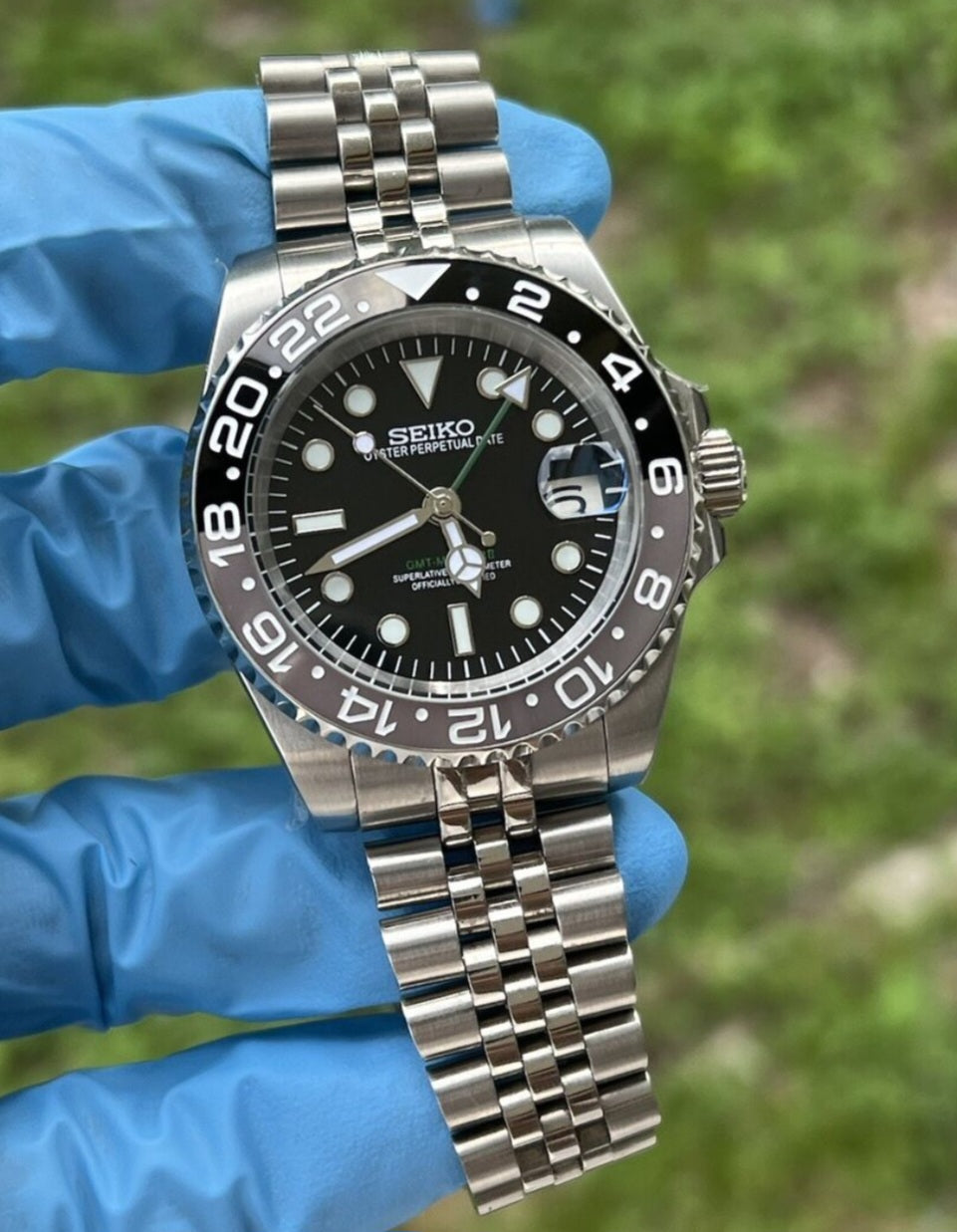 Seiko GMT master 2 stainless steel watch