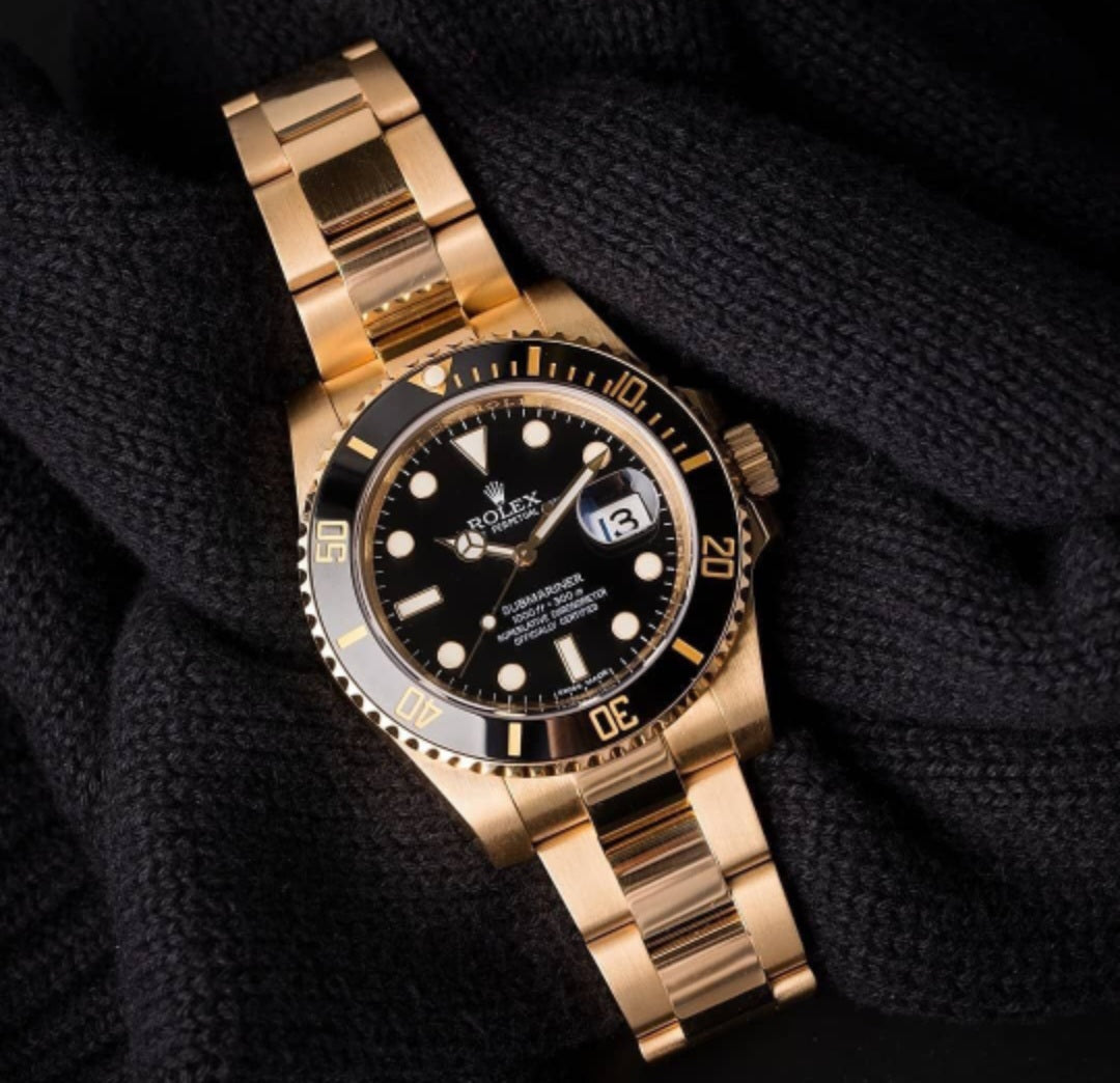 Rolex Submariner Gold black dial stainless steel Watch