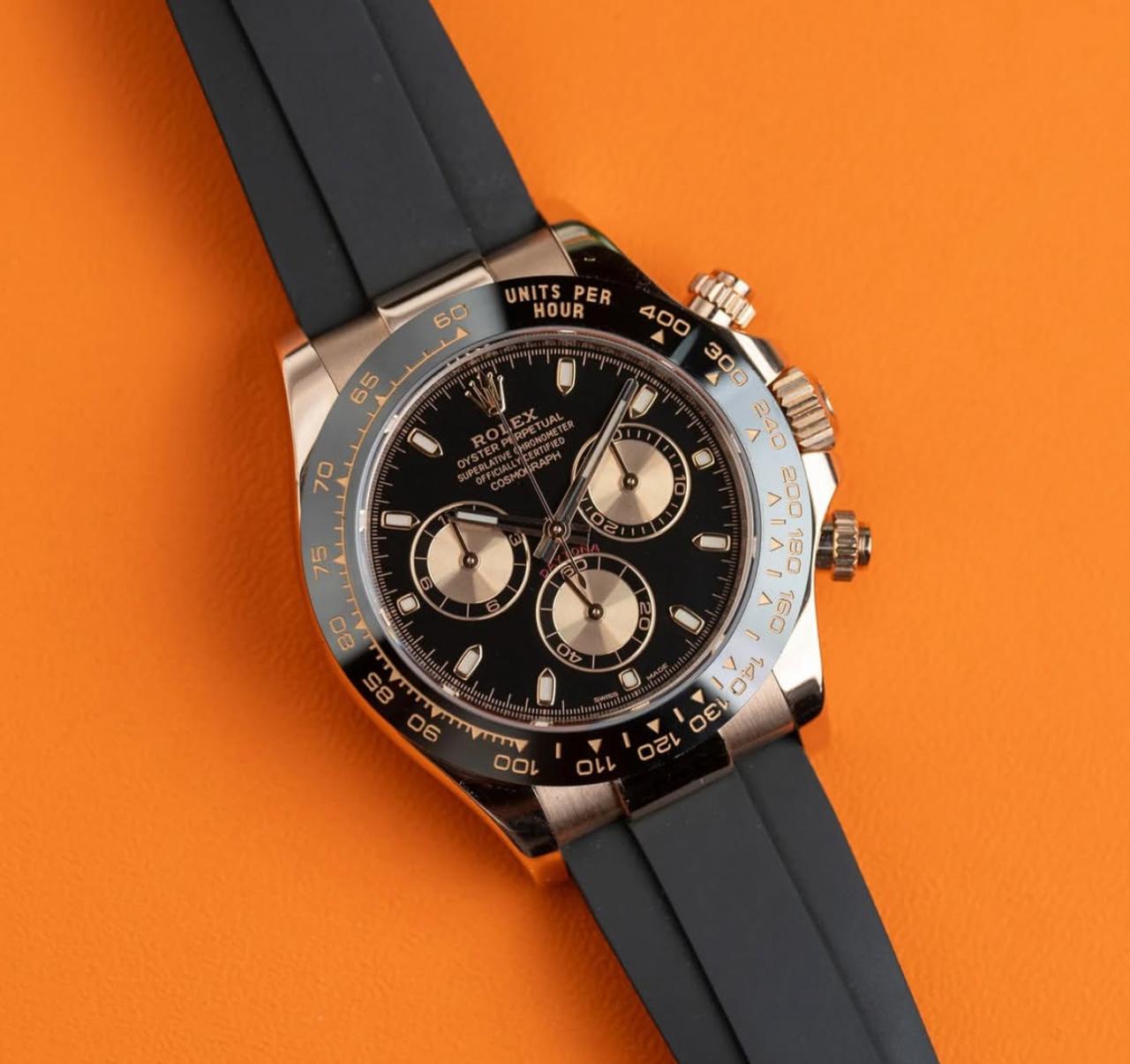 Rolex Cosmograph Daytona Rosegold with fiber belt