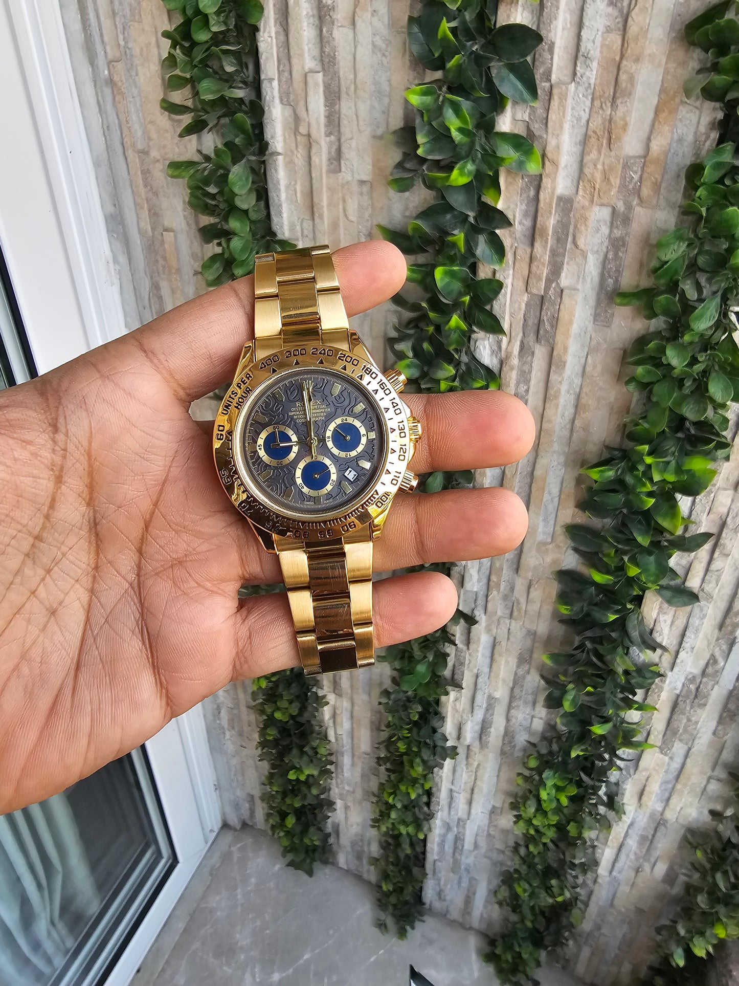 Rolex Daytona Golden Engraved  Watch