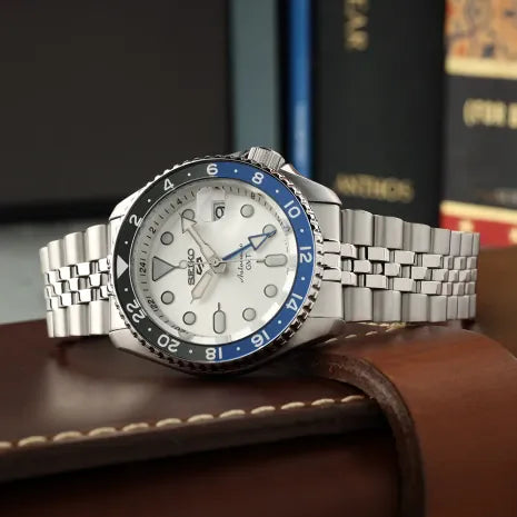 (Copy) Sko 5 GMT stainless steel white Dial black Bezel  watch